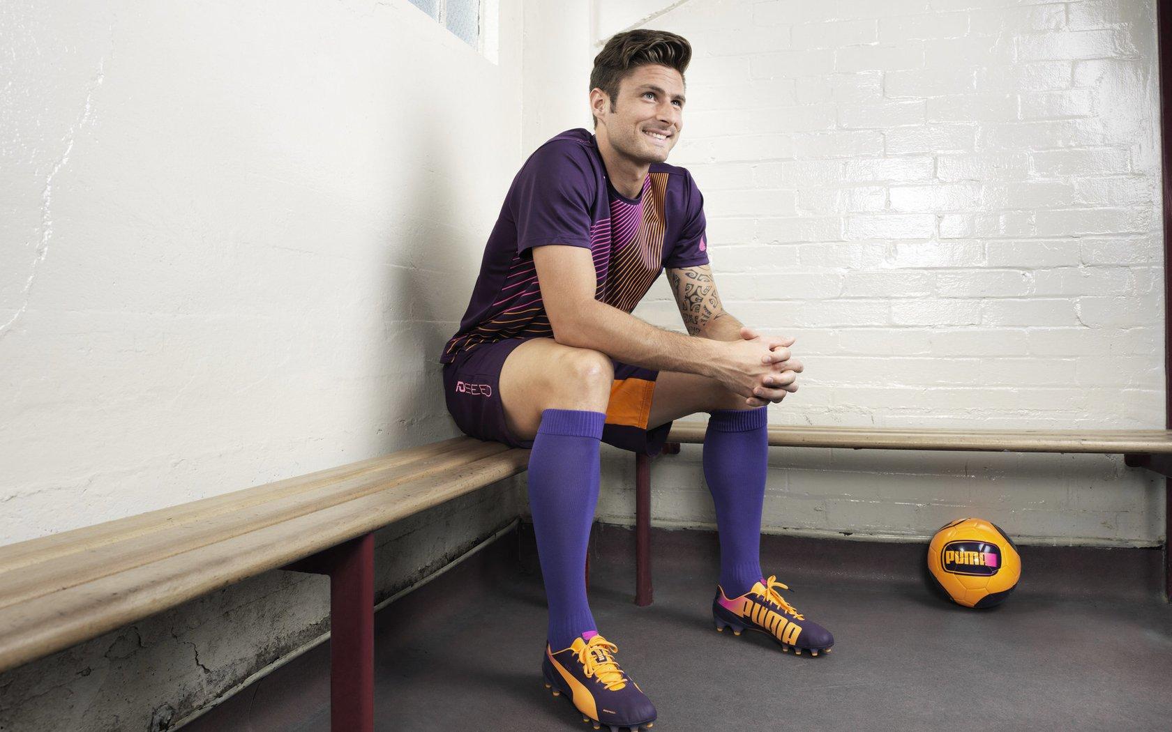 曼市风暴眼，卡塞米罗未来疑云密布，葡萄牙少帅阿莫林锁定切尔西铁腰加拉格尔